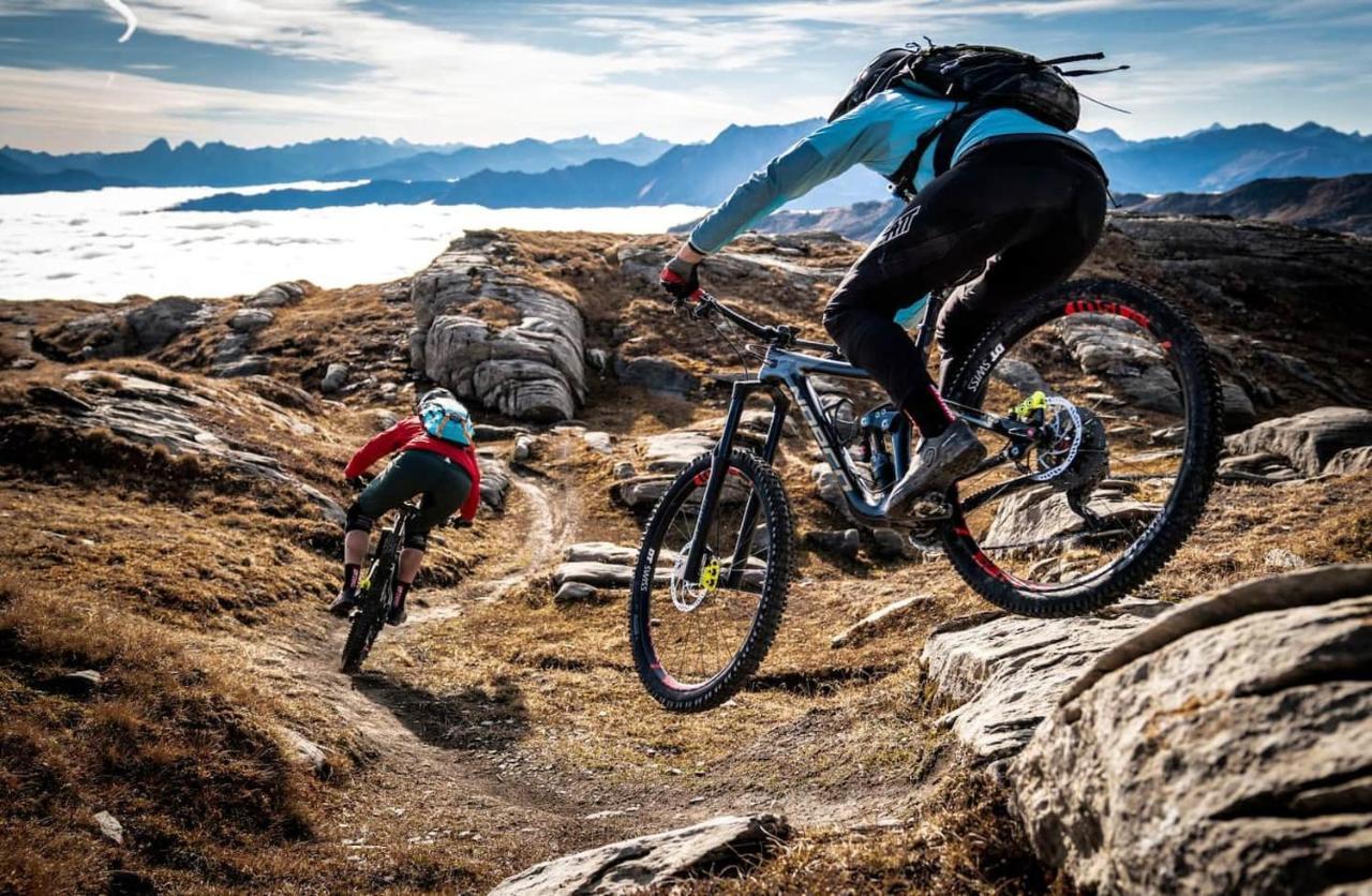 Ferienwohnung 3,5 Zimmer Direkt An Ski- Und Bikepiste Flims Exterior foto